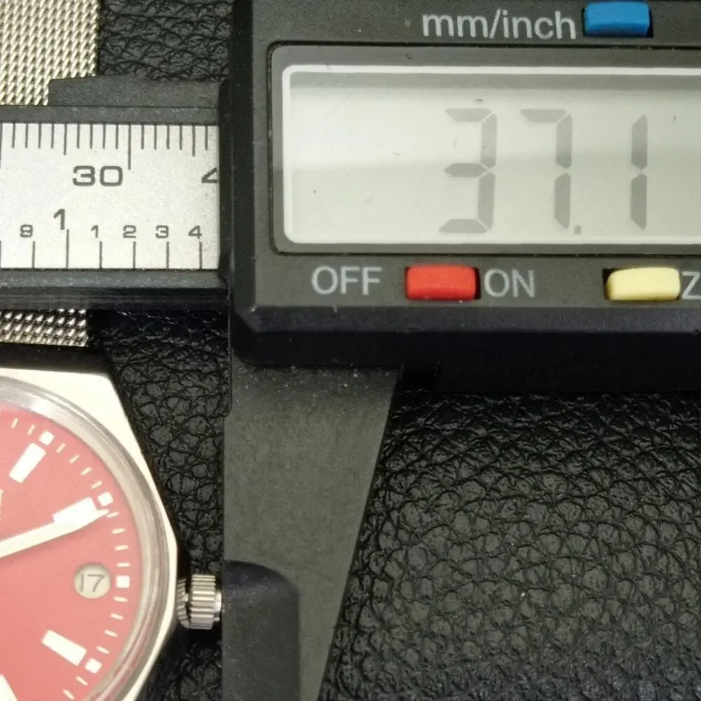 Vintage 1982 Citizen Automatic Mens Silver Watch W/daydate & Red accents